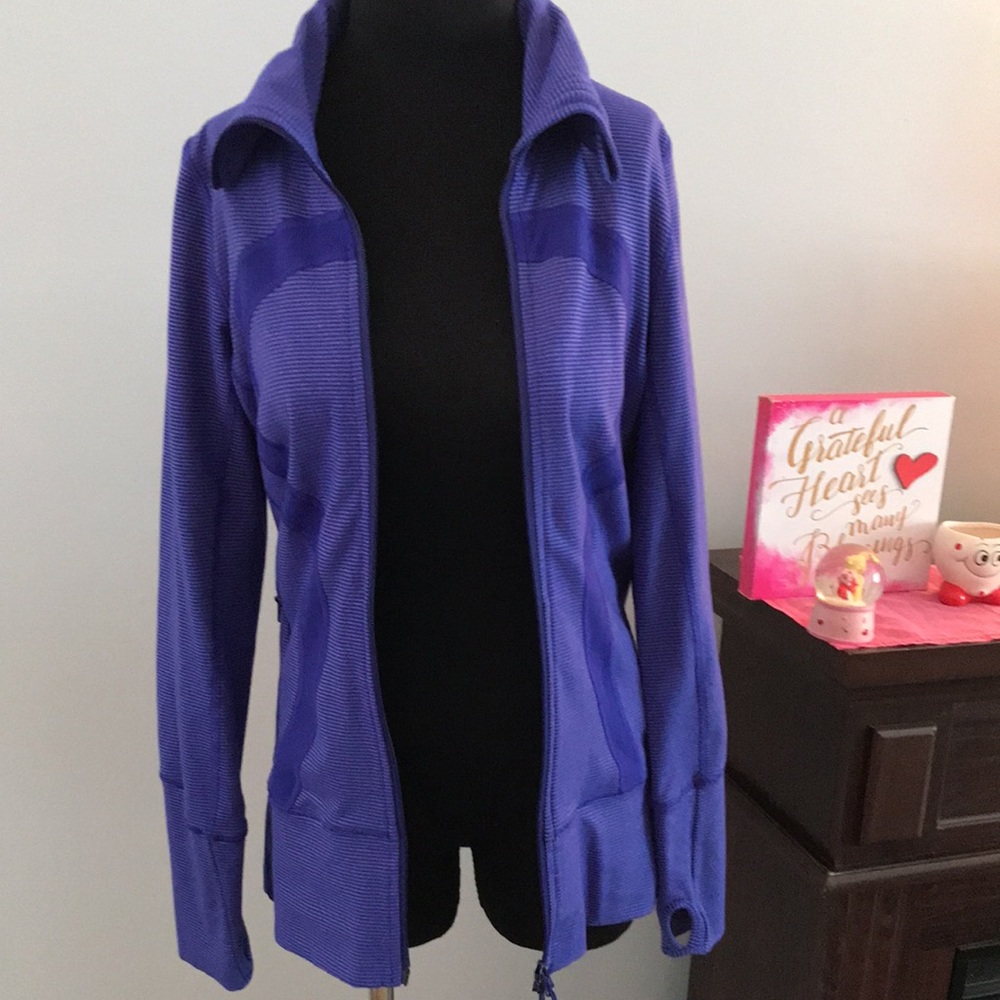 $138 Lululemon In Stride Zip Up jacket Size 6 Rare Color purple blue striped - Picture 7 of 13
